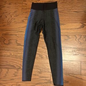 Ultracor Serpent Luna legging black blue alligator print leggings size S small